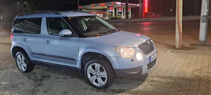 Skoda Yeti Yeti 1.2 tsi dsg, снимка 2 - Автомобили и джипове - 47527504