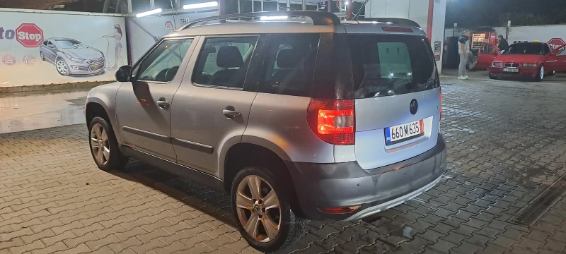 Skoda Yeti Yeti 1.2 tsi dsg, снимка 5 - Автомобили и джипове - 47527504