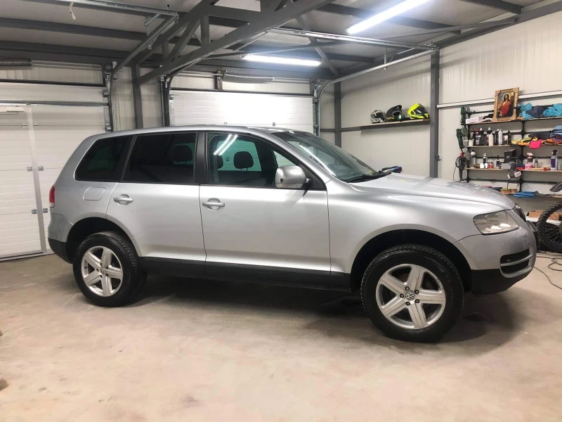 VW Touareg, снимка 3 - Автомобили и джипове - 49509001