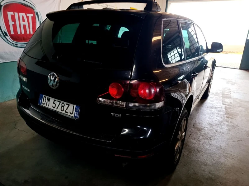 VW Touareg 2.5TDI, снимка 8 - Автомобили и джипове - 48457025