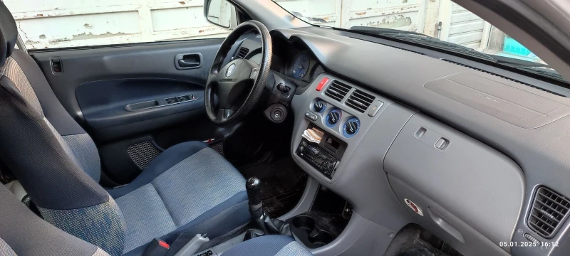 Honda Hr-v, снимка 4 - Автомобили и джипове - 48590458