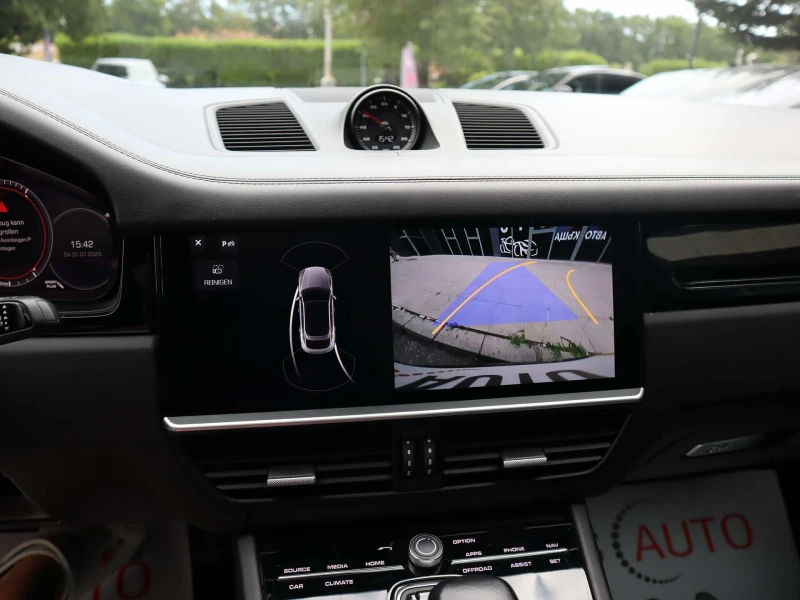 Porsche Cayenne S/Sport Chrono/Coupe/HuD/Bose/Панорама, снимка 15 - Автомобили и джипове - 51222777