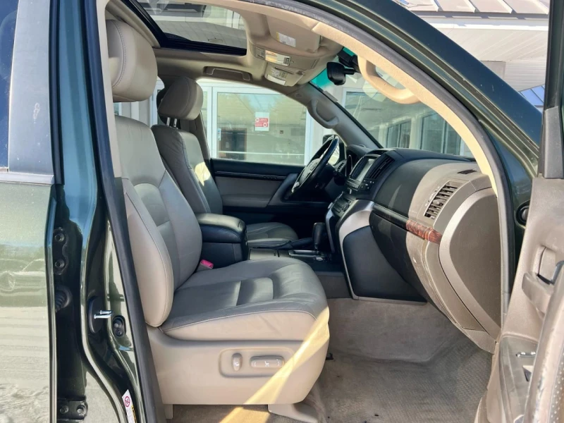 Toyota Land cruiser, снимка 5 - Автомобили и джипове - 53009610