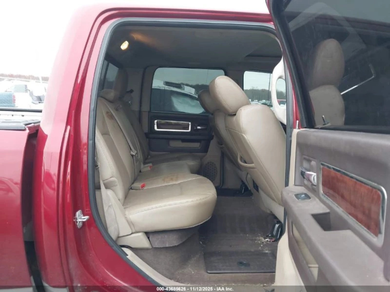 Dodge RAM 1500 5.7L V-8 VVT, 390HP 4X4 Drive, снимка 13 - Автомобили и джипове - 53054237