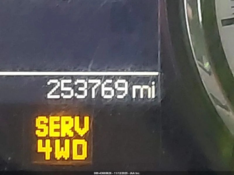 Dodge RAM 1500 5.7L V-8 VVT, 390HP 4X4 Drive, снимка 7 - Автомобили и джипове - 53054237