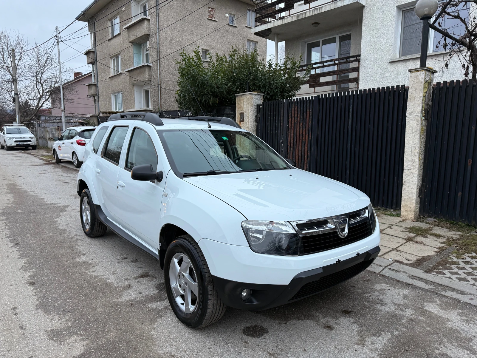 Dacia Duster 1.5dci 110kc 4x4 - изображение 3