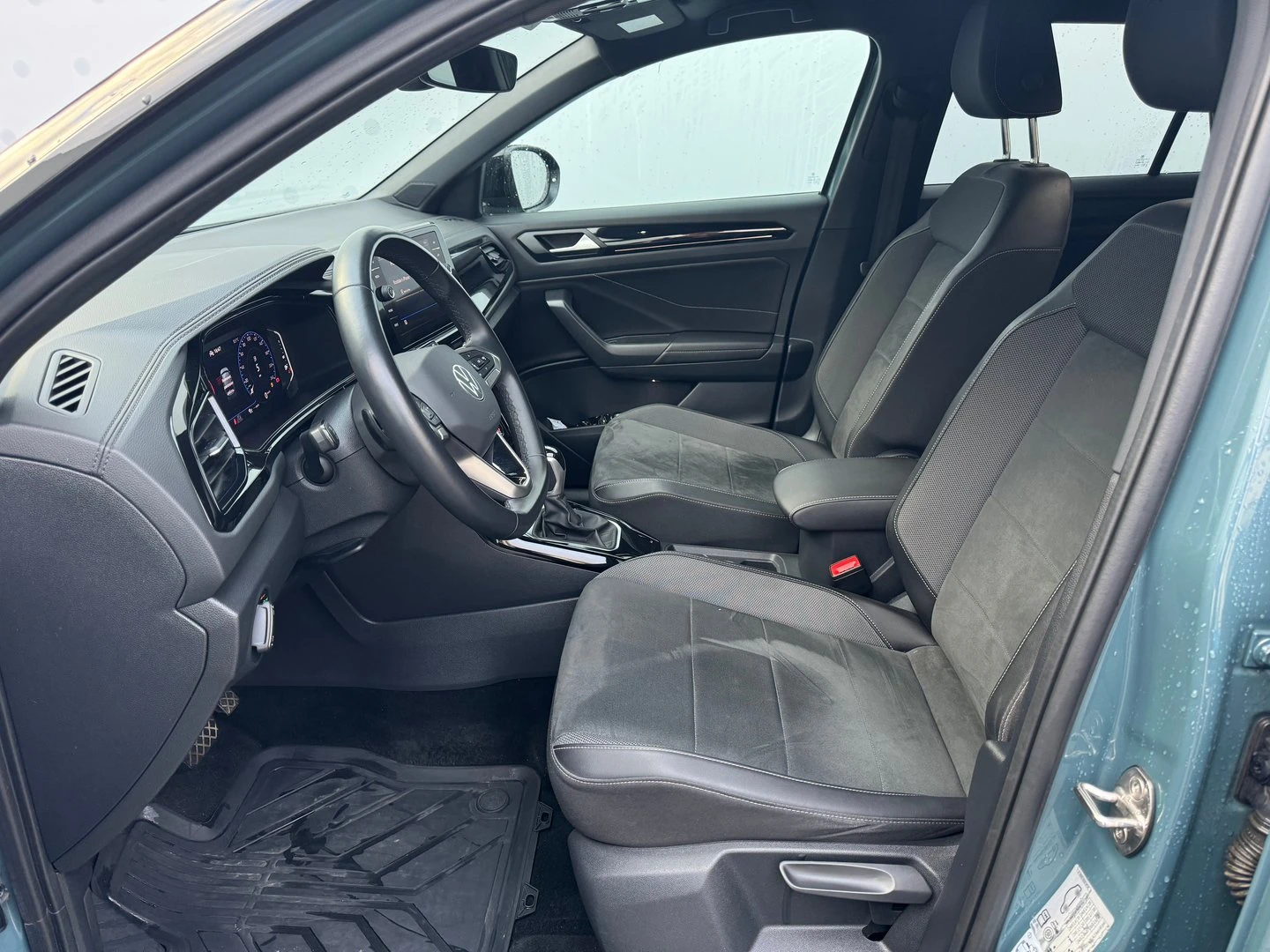 VW T-Roc VW T- Roc Style 1.5 TSI OPF DSG, снимка 5 - Автомобили и джипове - 54741584
