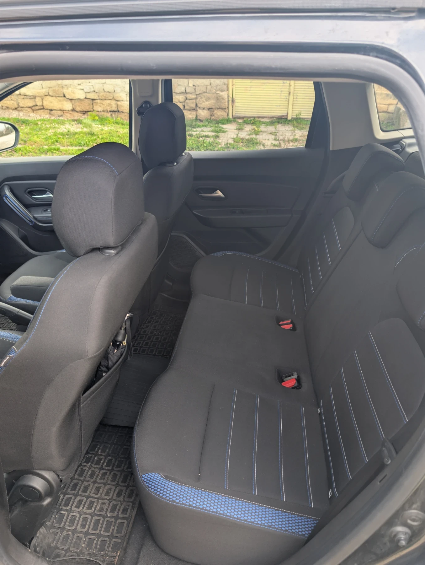 Dacia Duster TCe 1.0 100 к.с. Бензин Газ ECO-G - изображение 7