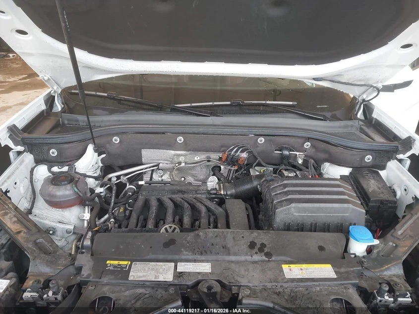 VW Atlas 3.6l Volkswagen 3.6L V6 Se W/Technology, снимка 10 - Автомобили и джипове - 53825035