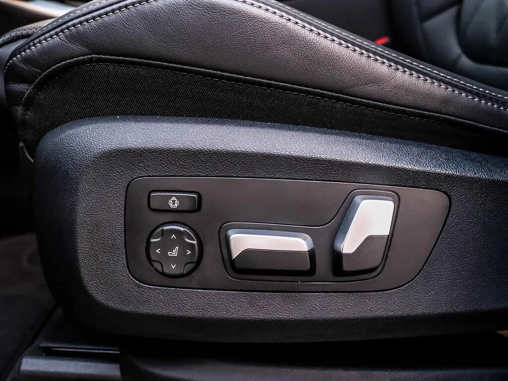 BMW X5 * xDrive * * HeadUp* AвтоКредит* (ЦЕНА ДО БГ), снимка 13 - Автомобили и джипове - 53916400