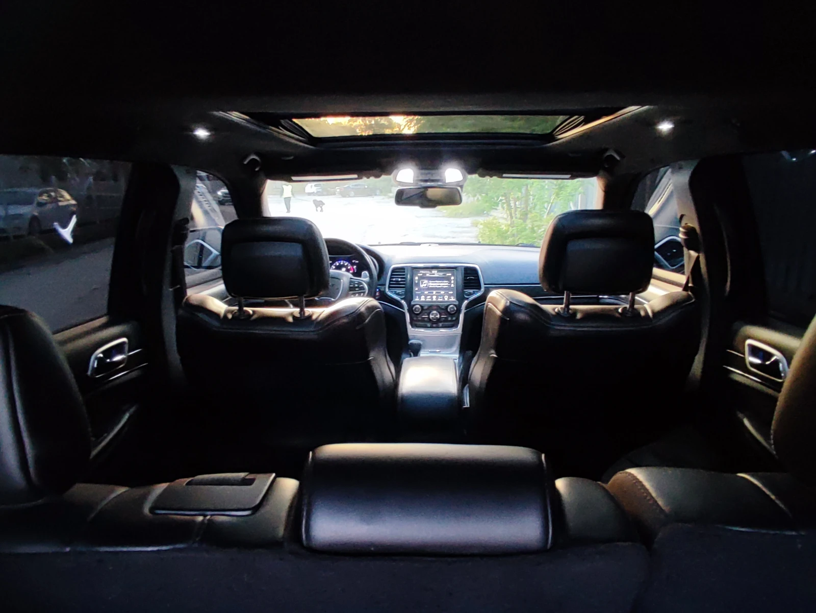 Jeep Grand cherokee SRT 6.4, снимка 9 - Автомобили и джипове - 54864279