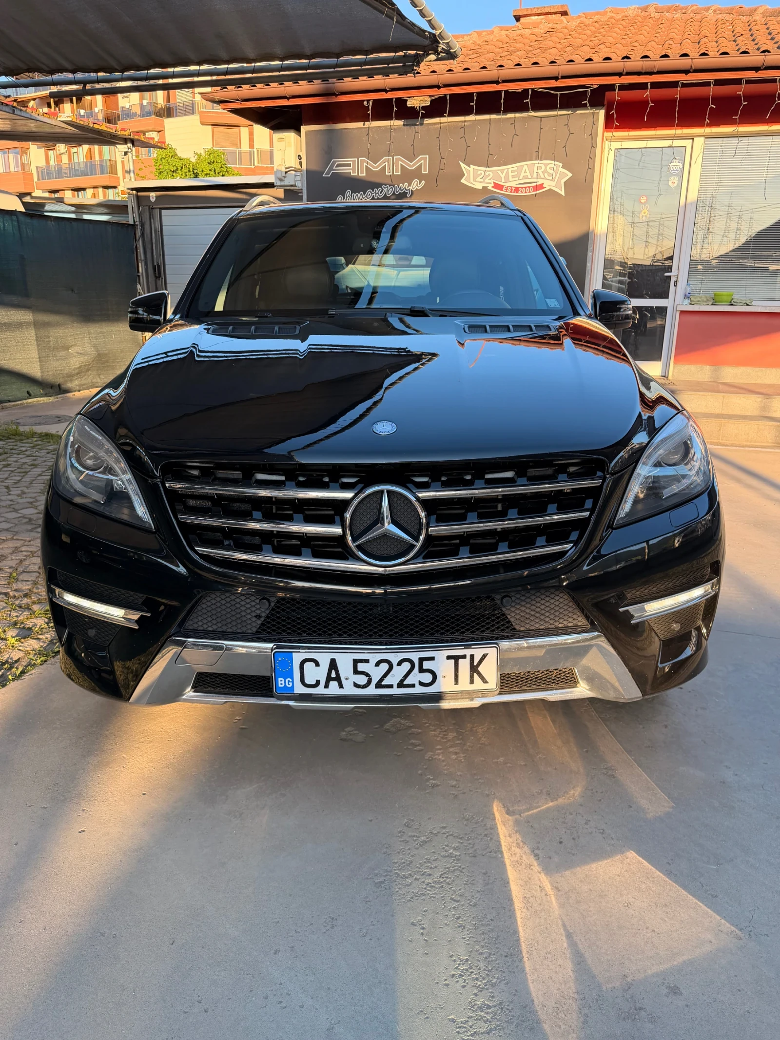 Mercedes-Benz ML 350 AMG LINE* KOЖА* ПОДГРЕВ* AIR SUSPENSION* 20* FULL