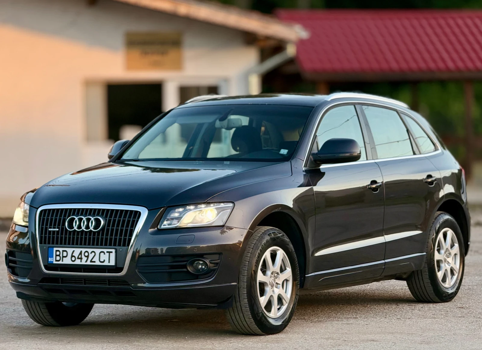 Audi Q5 2.0.LED* 4x4* Navi