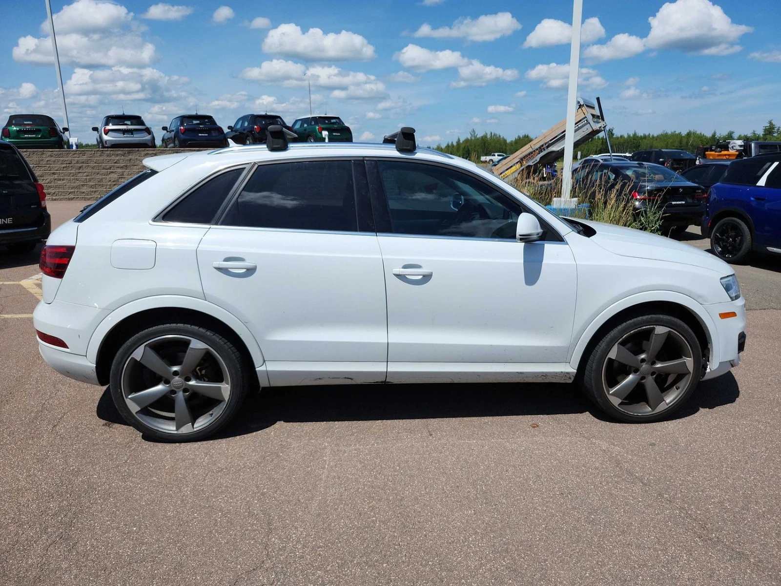 Audi Q3 TECHNIK ЦЕНА ДО БЪЛГАРИЯ РЕГИСТРАЦИЯ & АВТОКРЕДИТ, снимка 4 - Автомобили и джипове - 55481718