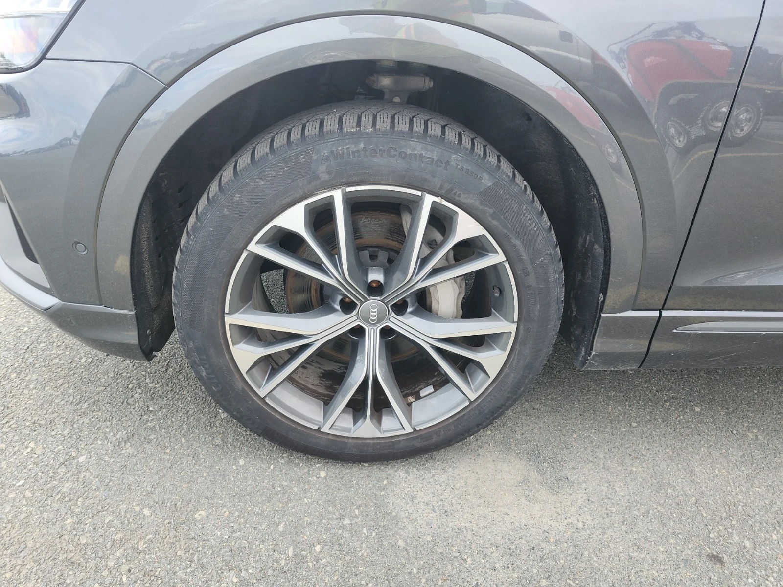 Audi Q8 * 55 Tfsi Quattro Technik * CARFAX * , снимка 4 - Автомобили и джипове - 55868114