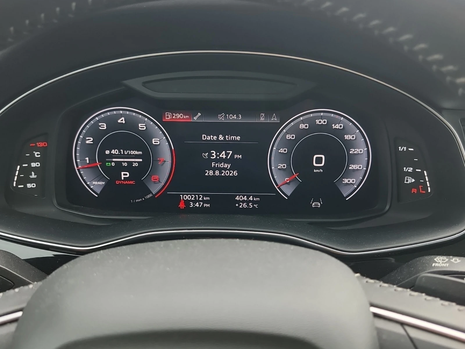 Audi Q8 * 55 Tfsi Quattro Technik * CARFAX * , снимка 9 - Автомобили и джипове - 55868114