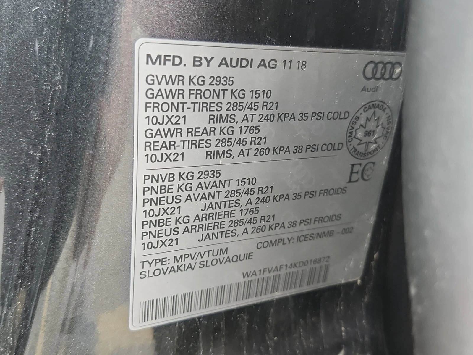 Audi Q8 * 55 Tfsi Quattro Technik * CARFAX * , снимка 16 - Автомобили и джипове - 55868114
