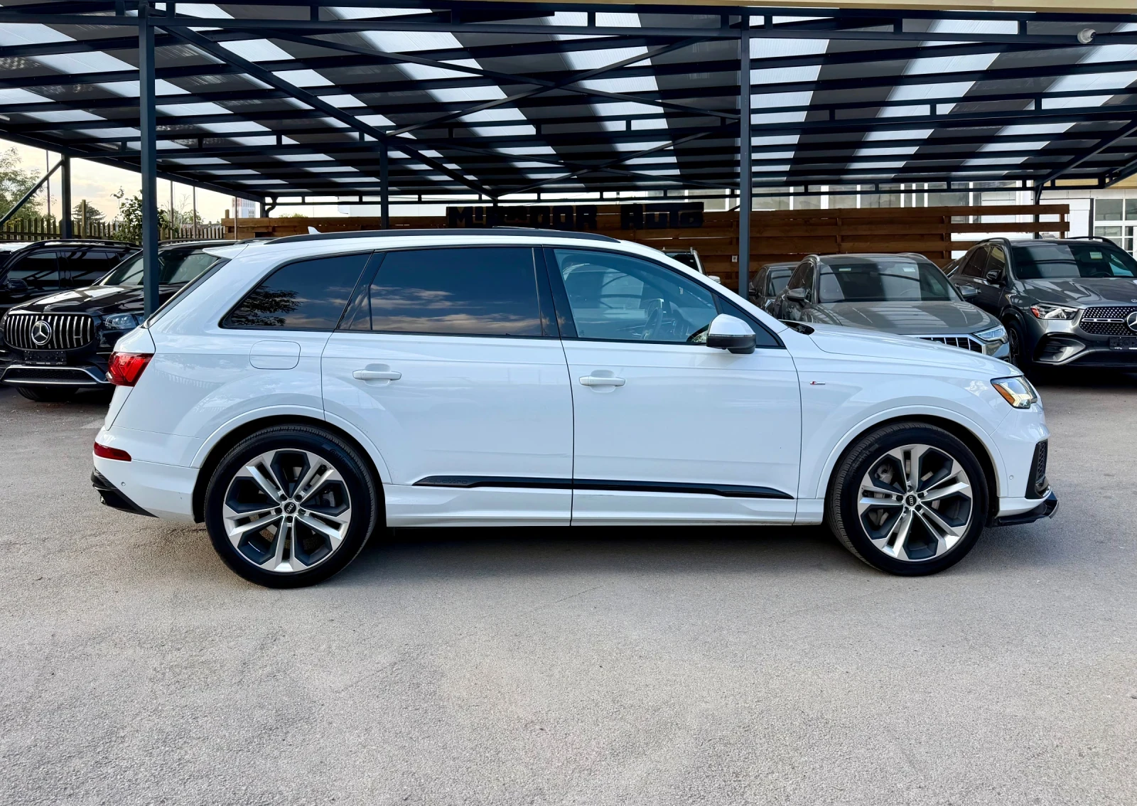 Audi Q7 S-line Matrix Quattro , снимка 4 - Автомобили и джипове - 55955560