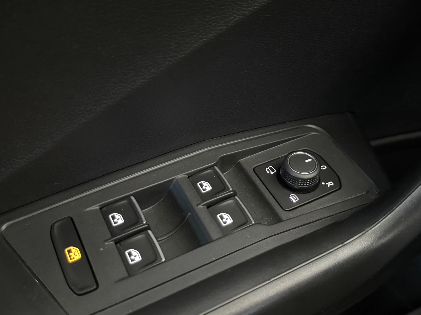 VW T-Roc 1.5tsi 110KW | Mobile.bg � ����������� 5