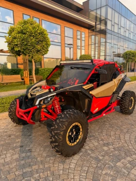 ������ Can-Am Maverick X3