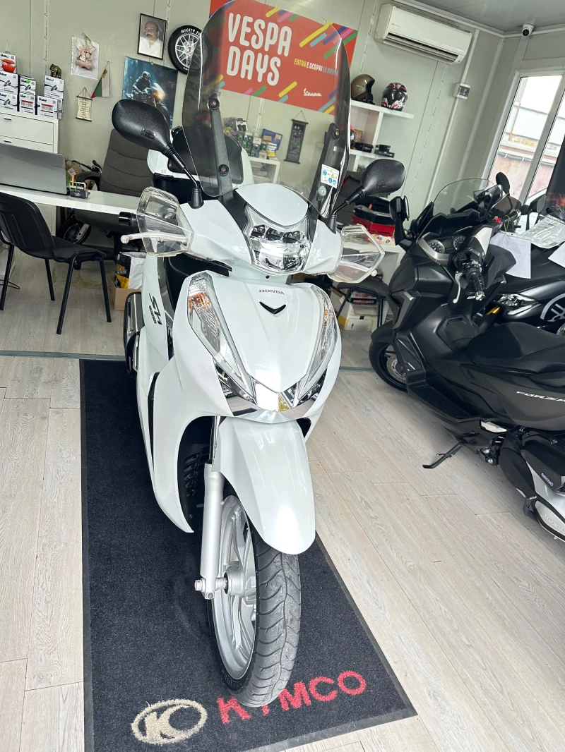 Honda Sh 300i ABS/LED, снимка 14 - Мотоциклети и мототехника - 52147877