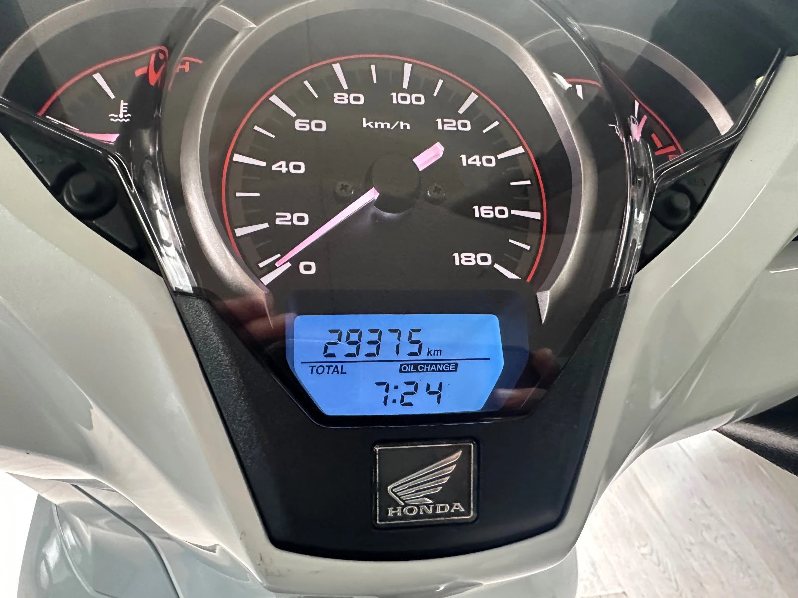 Honda Sh 300i ABS/LED - изображение 3
