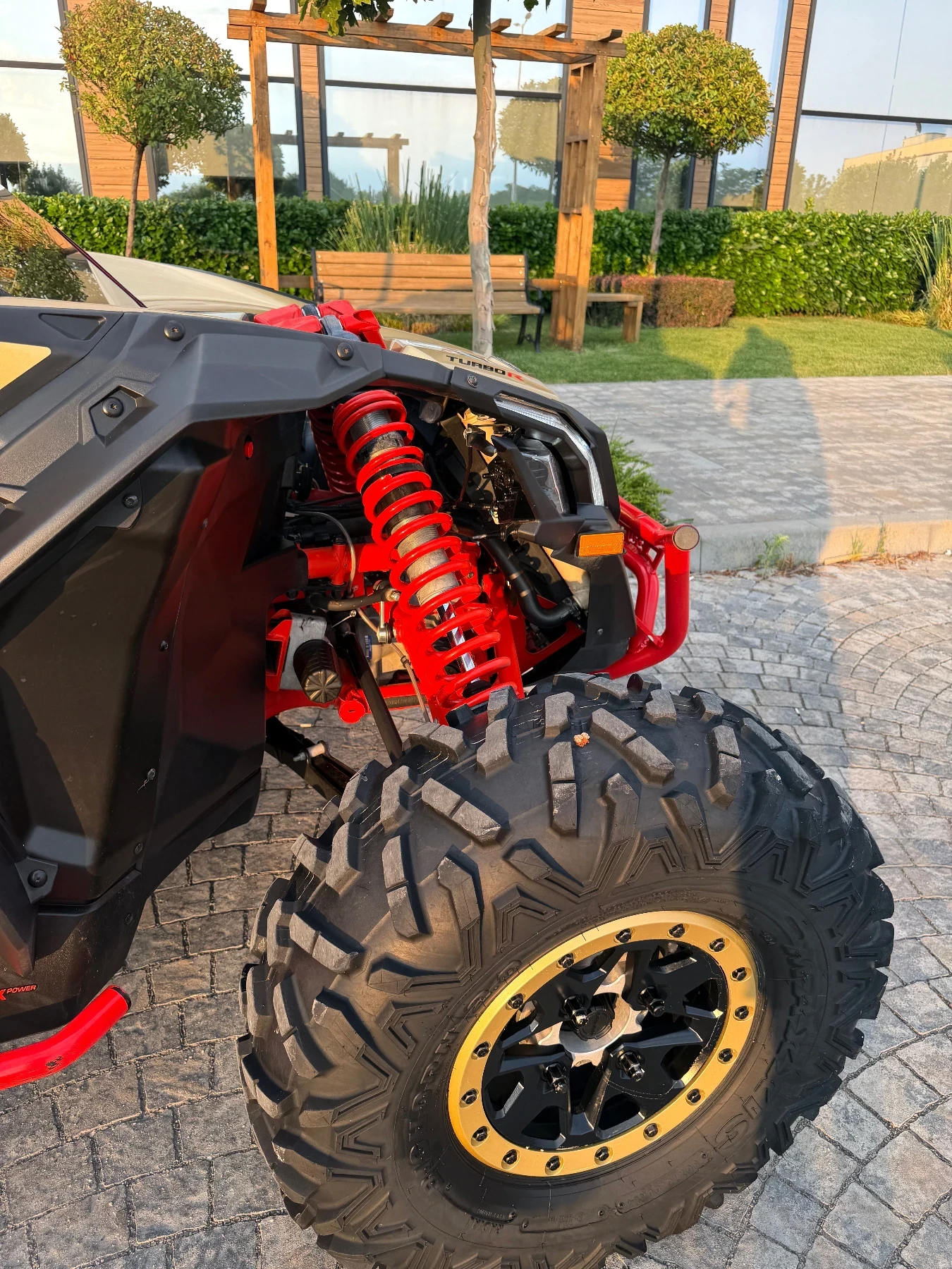 Can-Am Maverick X3 ��������� | Mobile.bg � ����������� 13