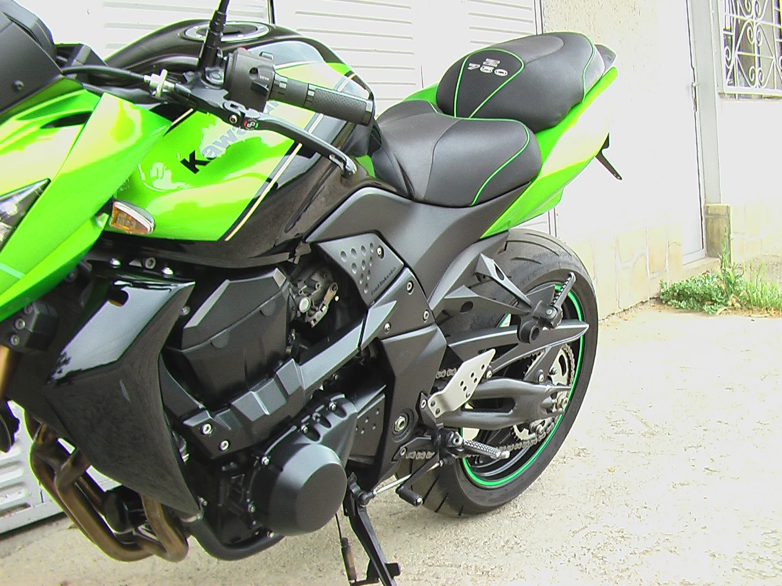 Kawasaki Z 750 R, снимка 9 - Мотоциклети и мототехника - 55152685