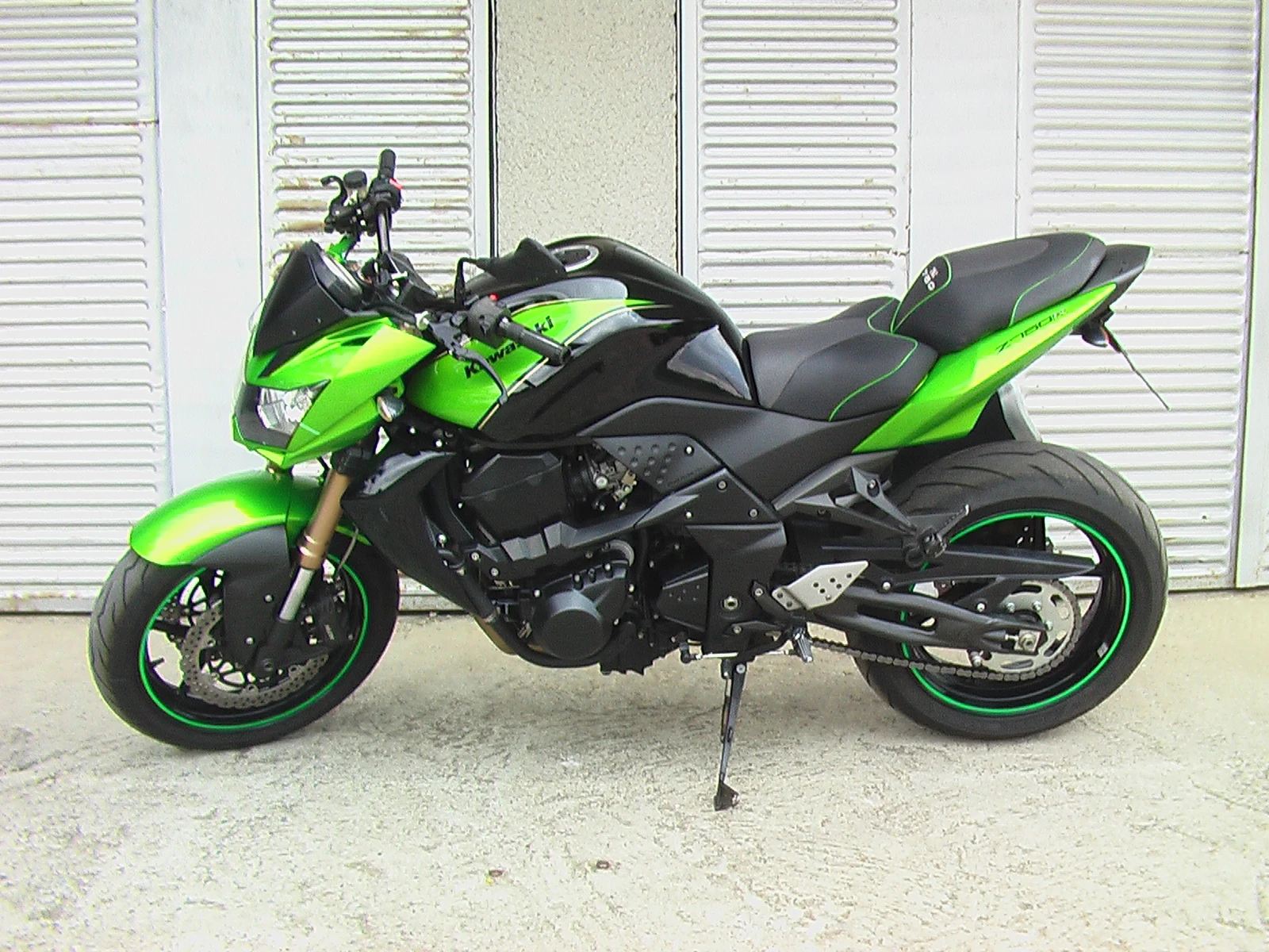 Kawasaki Z 750 R, снимка 5 - Мотоциклети и мототехника - 55152685