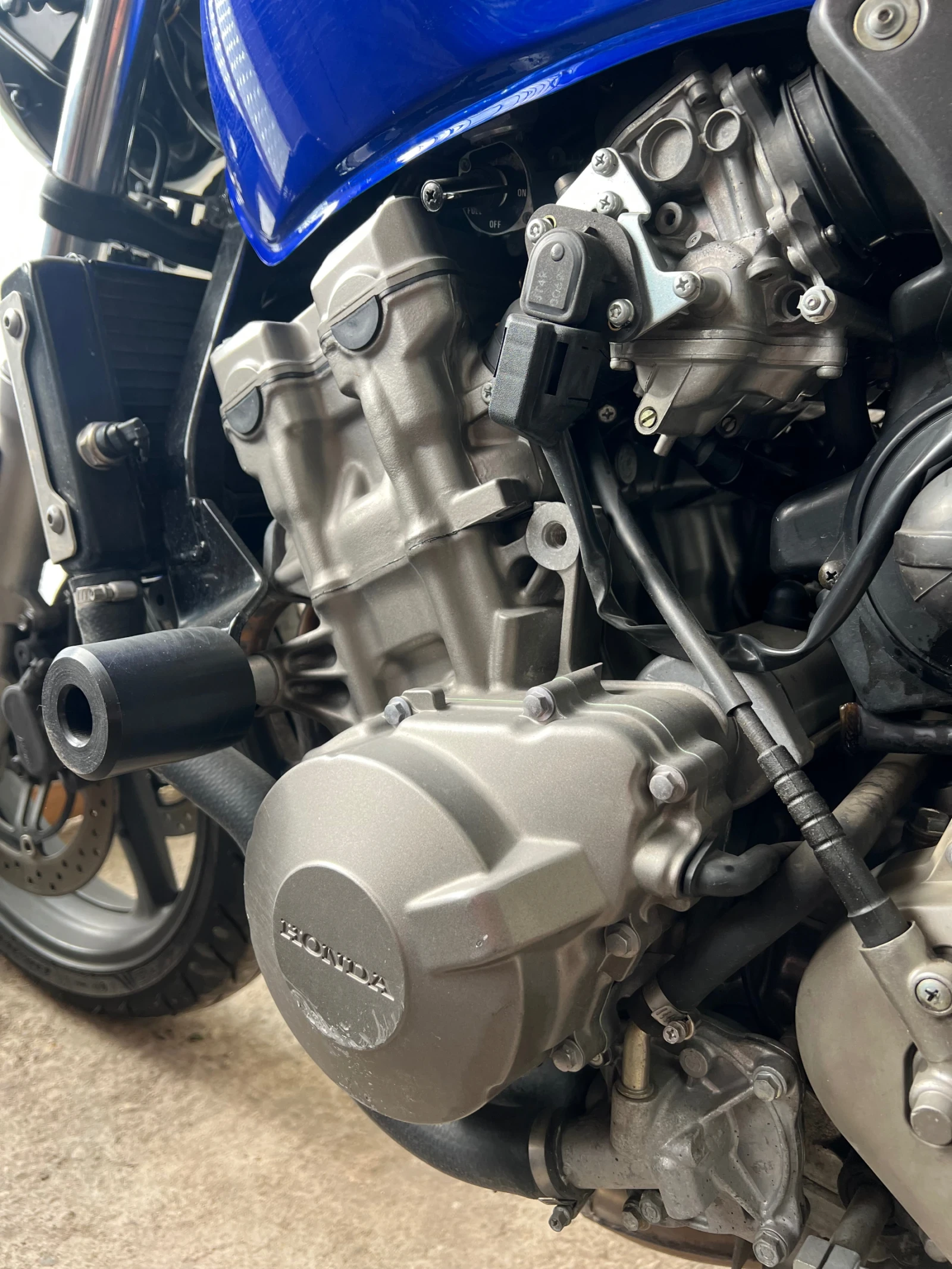 Honda Hornet Регистриран за А2, снимка 6 - Мотоциклети и мототехника - 55905148