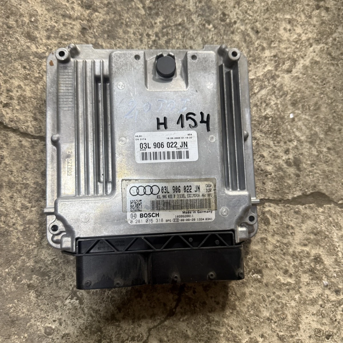 Компютър мотор двигател ECU AUDI A4 A6 A5 Q5 20tdi Cag 03L906022JN ном 154