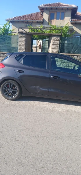 Kia Ceed, снимка 9