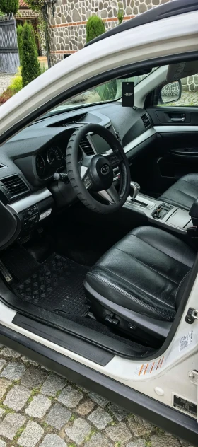 Subaru Outback 2.5, снимка 8