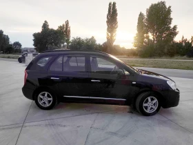 Kia Carens Газ, фейслифт, технически перфектна! , снимка 5