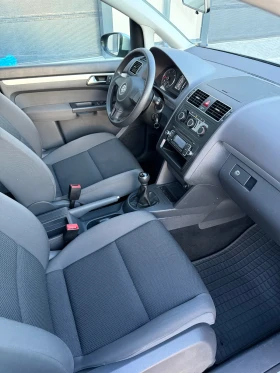 VW Touran 1.6 TDi EURO5 / Сервизна история - 6999 € / 13688.85 лв. - 19862663 14