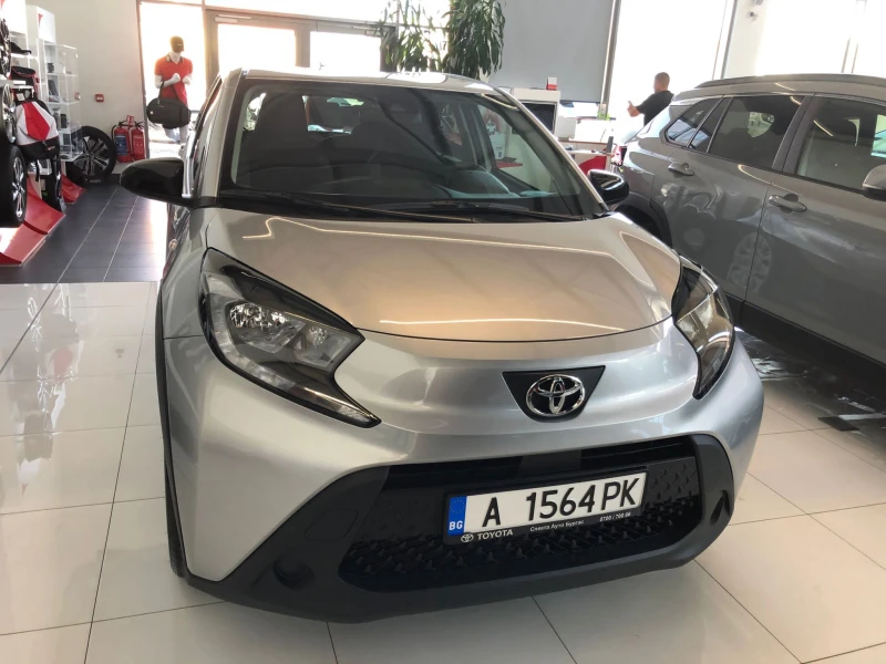 Toyota Aygo X, снимка 1 - Автомобили и джипове - 47763418