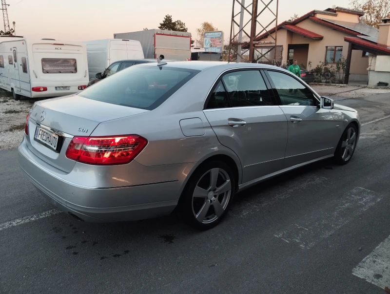 Mercedes-Benz E 350 3.0cdi AVANTGARDE, снимка 5 - Автомобили и джипове - 47804505