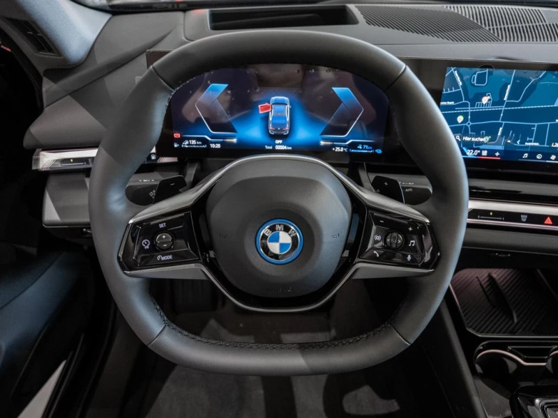 BMW 550 e/xDrive/AHK360/HuD/LeD/, снимка 8 - Автомобили и джипове - 48245139