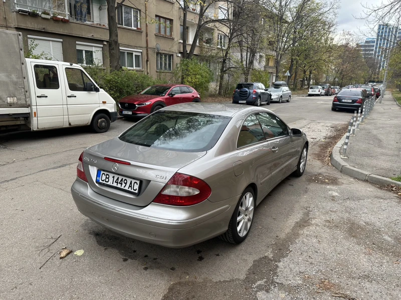 Mercedes-Benz CLK 220 CDI, снимка 4 - Автомобили и джипове - 48327264