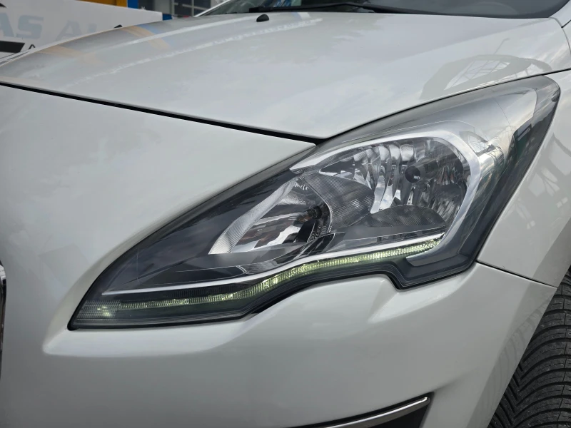 Peugeot 3008 1.6HDi-Facelift, снимка 4 - Автомобили и джипове - 51277223