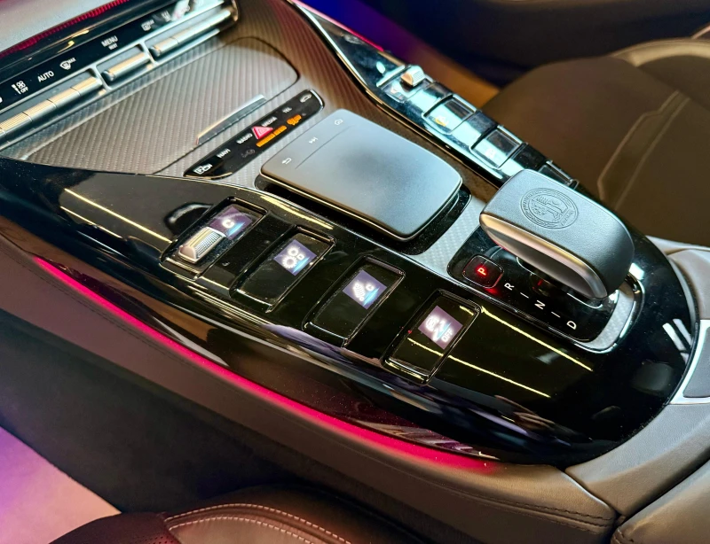 Mercedes-Benz AMG GT 53* Burmaster 4d* Лизинг* Подгрев* Обдух, снимка 10 - Автомобили и джипове - 51375097