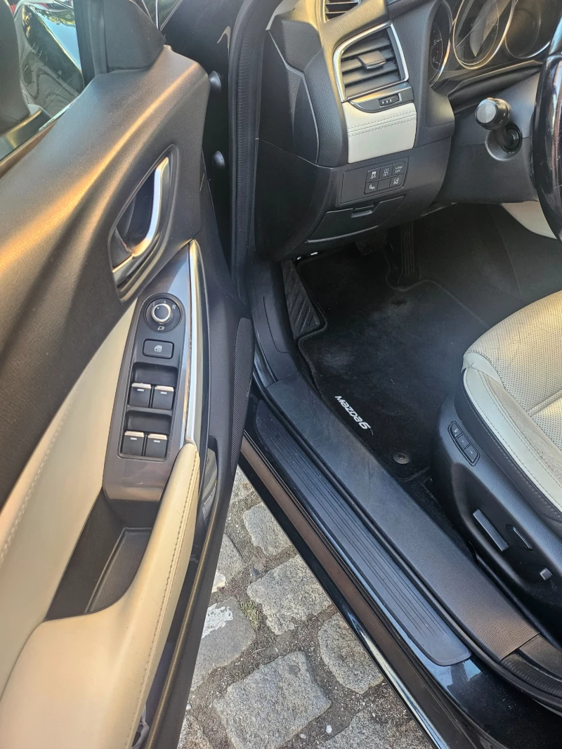 Mazda 6 4x4 Sky active 175к.с, кожен салон алкантра, снимка 11 - Автомобили и джипове - 51526784