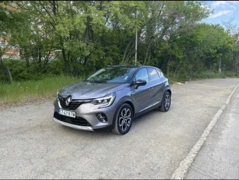 Renault Captur, снимка 2 - Автомобили и джипове - 52230109