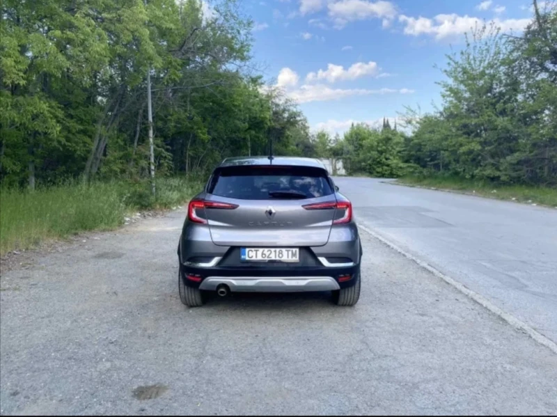 Renault Captur, снимка 4 - Автомобили и джипове - 52230109