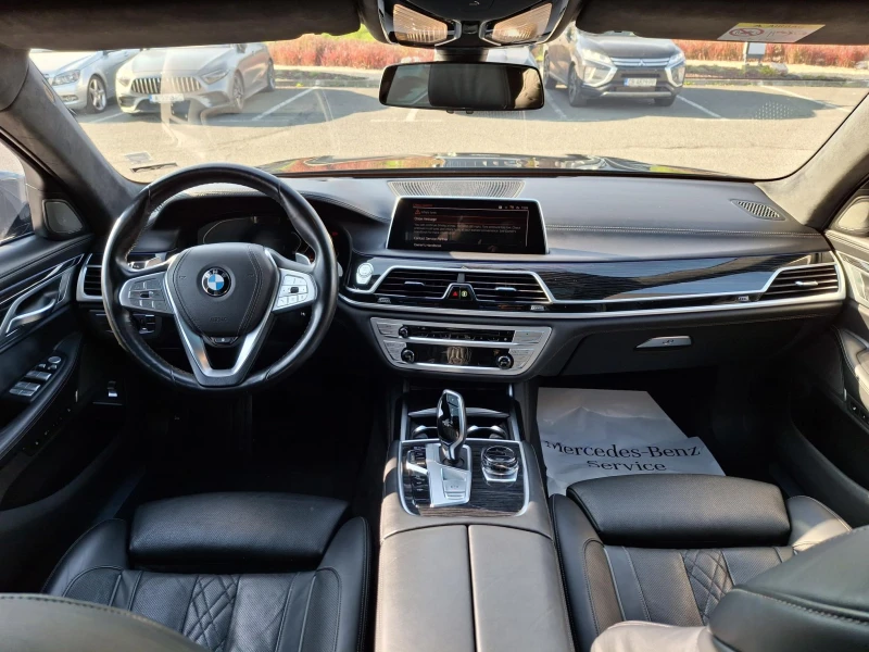 BMW 750 d xDrive Sedan, снимка 10 - Автомобили и джипове - 52575456
