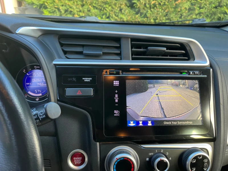 Honda Fit, снимка 6 - Автомобили и джипове - 52611124