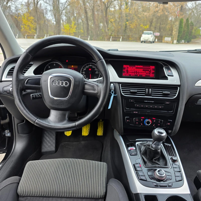 Audi A4 2.0 TDI, снимка 8 - Автомобили и джипове - 52632862