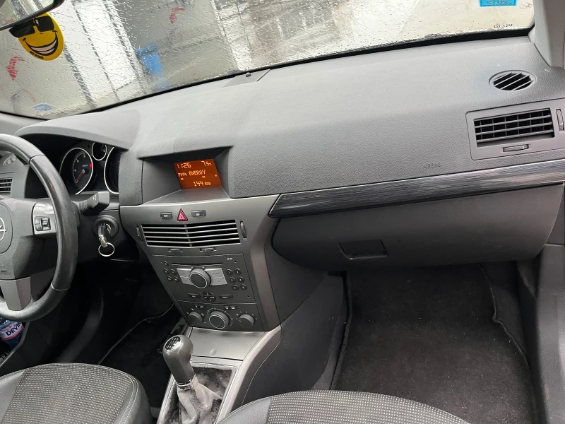 Opel Astra 1.7 CDTI COSMO, снимка 10 - Автомобили и джипове - 52770392