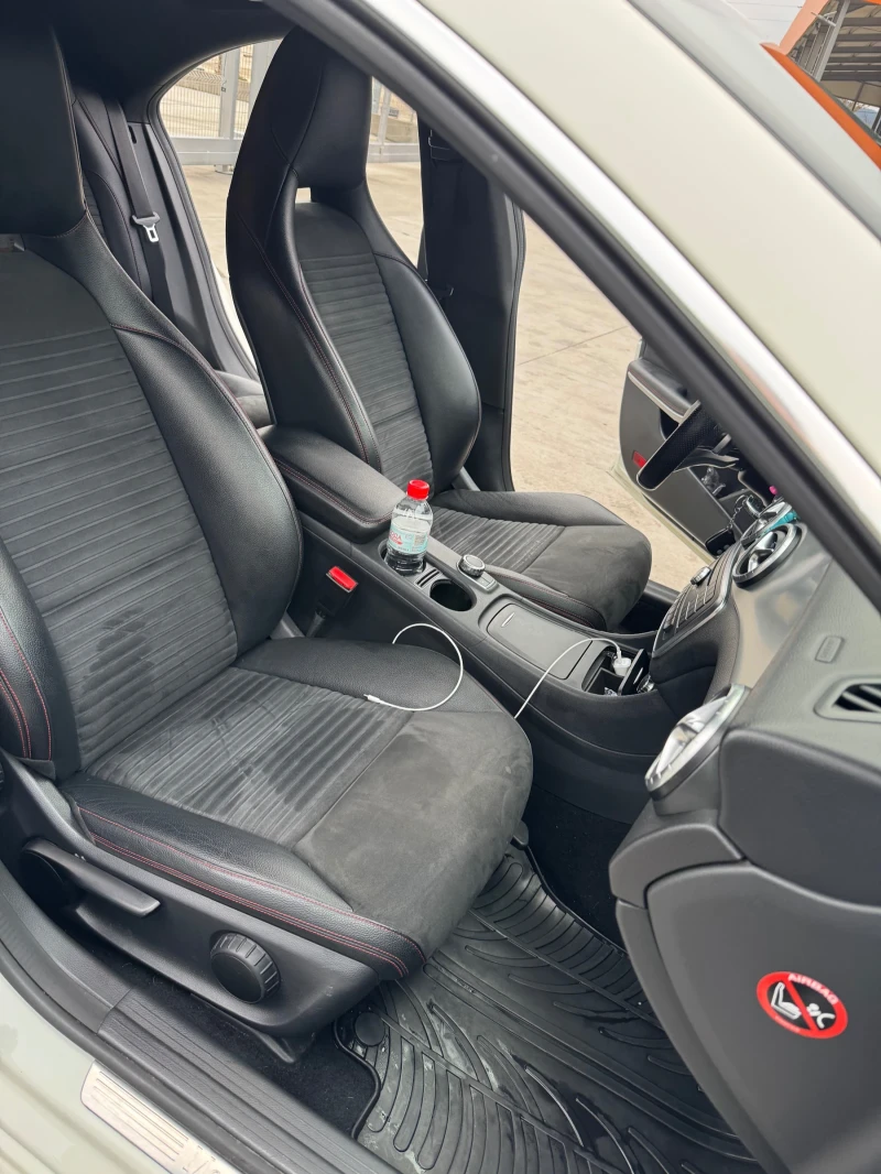Mercedes-Benz CLA 180 Mercedes CLA 180 AMG Line, снимка 9 - Автомобили и джипове - 52906613