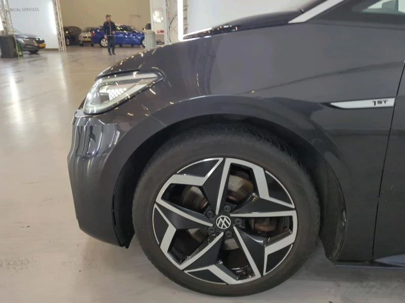 VW ID.3 1st Plus* 58kWh* Matrix* Дистроник* Подгрев, снимка 6 - Автомобили и джипове - 52971902